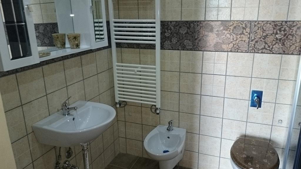 Fodor Avola Exterior foto